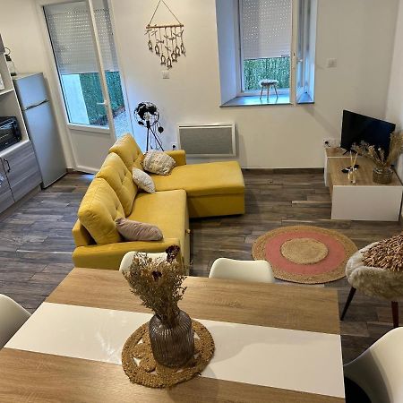 Chez Leon Et Louise Apartment Сен-Годанс Екстериор снимка