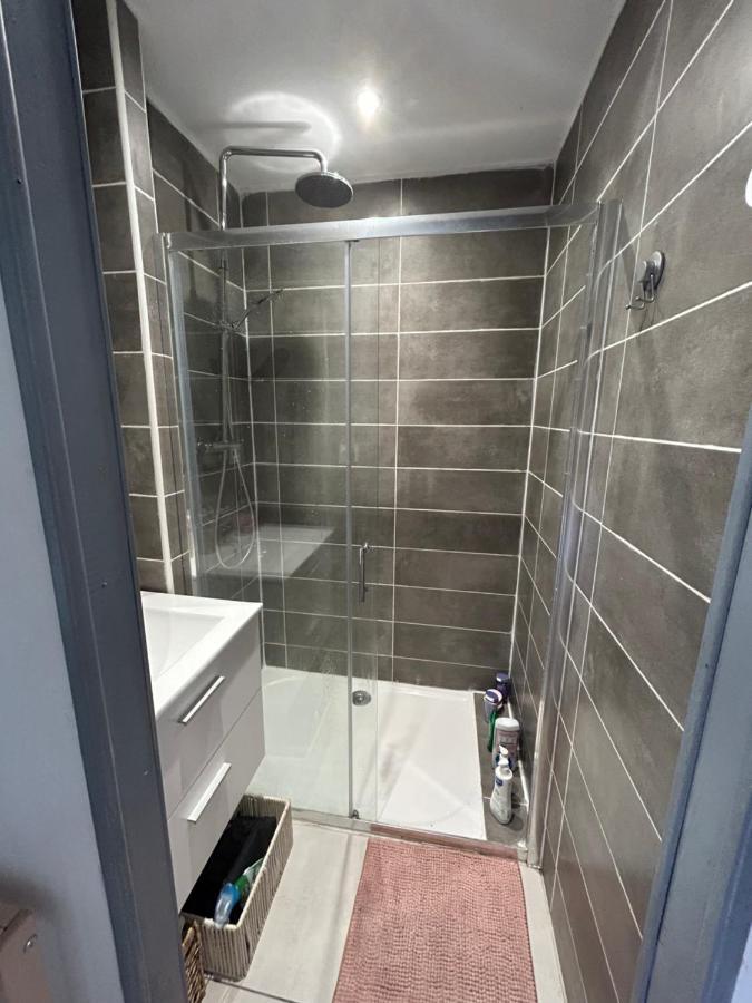 Chez Leon Et Louise Apartment Сен-Годанс Екстериор снимка